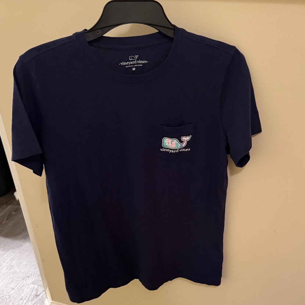 Vineyard Vines Women’s Navy Blue T-Shirt